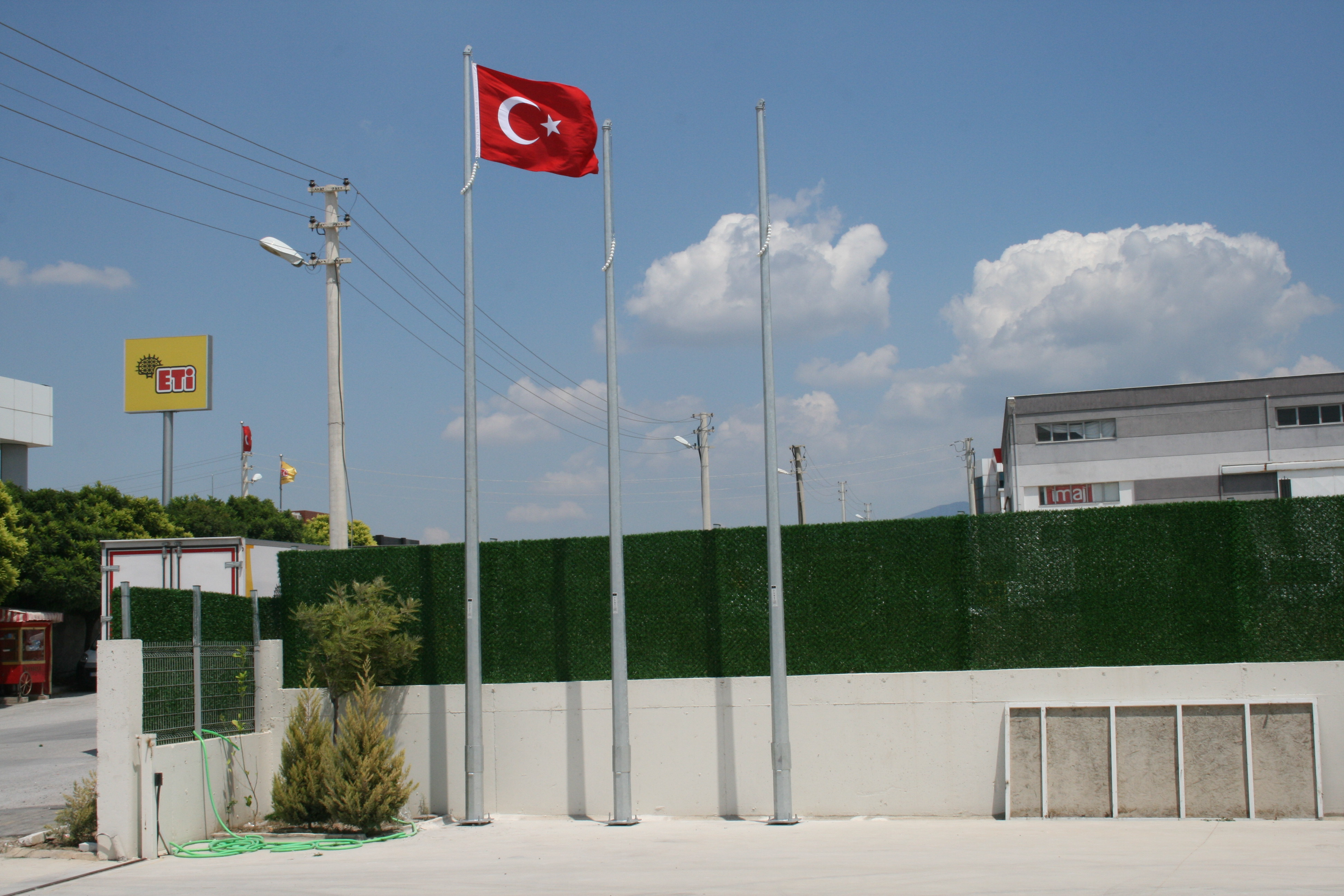 STANDART BAYRAK DİREKLERİ - BAYRAK DİREKLERİ